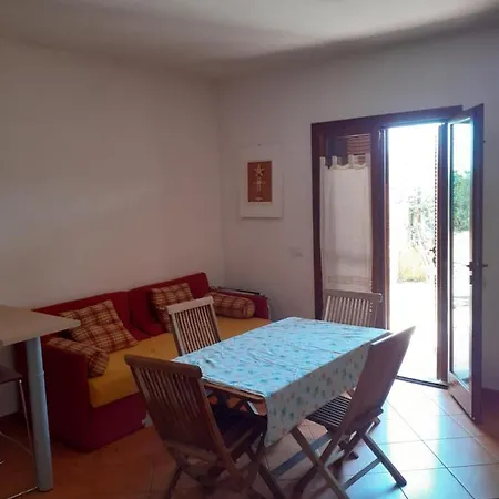 Airport Butterfly Apartment Olbia