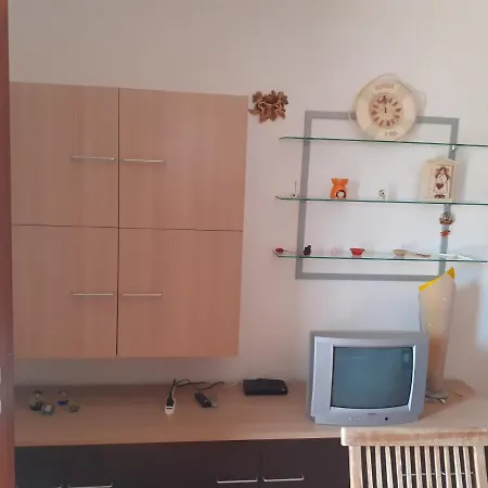 Airport Butterfly Apartment Olbia